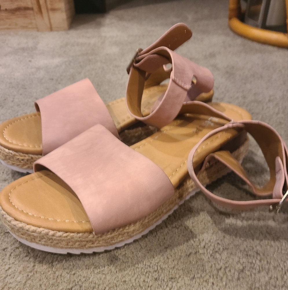 Cute Pink Sandals